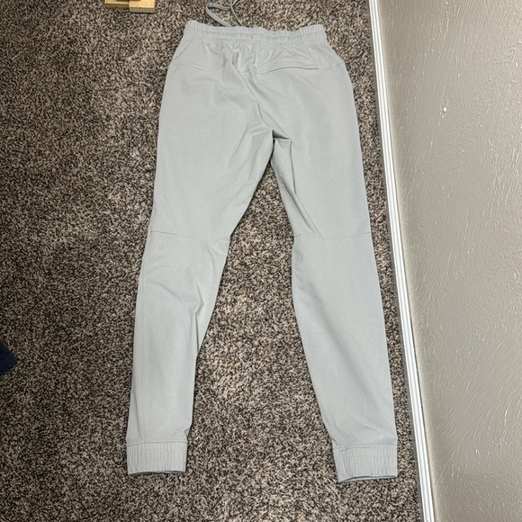 Lululemon Light Grey ABC Jogger Cuffed Sweatpants Small - Picture 5 of 6